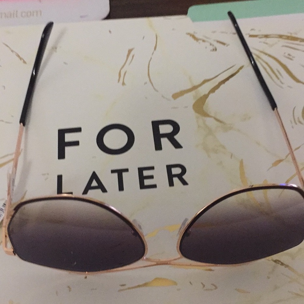 Women sunglasses - Picture 4 of 5